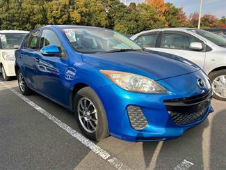 2013 Mazda Axela