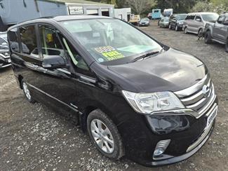 2013 Nissan Serena